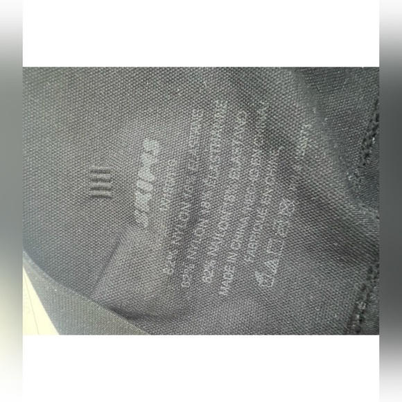 SKIMS BODY CORE SCULPT
LEGGING | ONYX Size 1X - Picture 5 of 6
